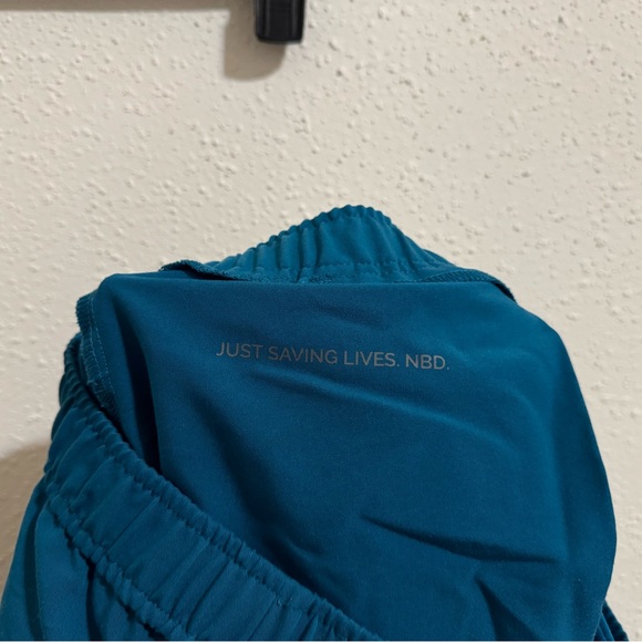 Figs Tansen Jogger Scrub Pants in Pacific Blue - Size S - Picture 11 of 12